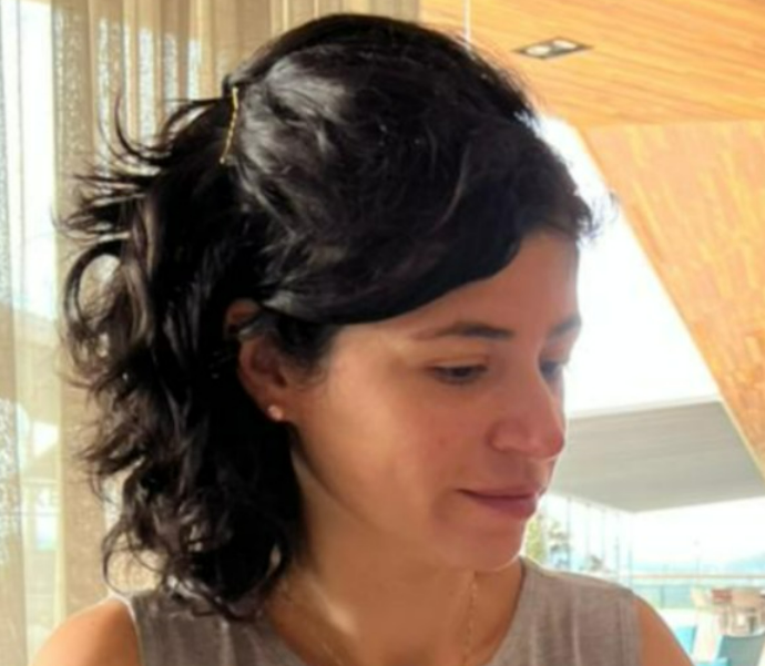 Dra. Juliana de Oliveira Barros
